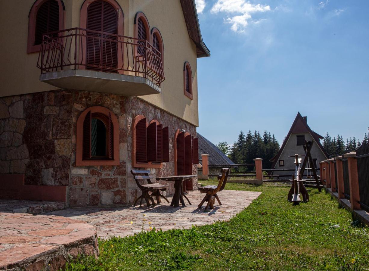 Monte Durmitor Hotel Žabljak Buitenkant foto